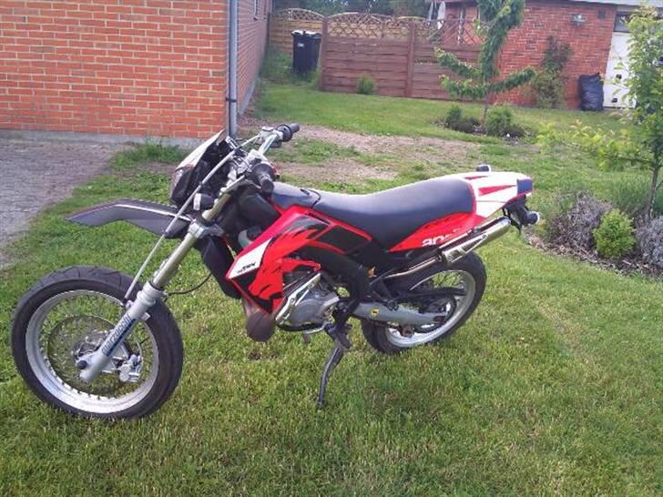 Aprilia SX 50*SOLGT* billede 3