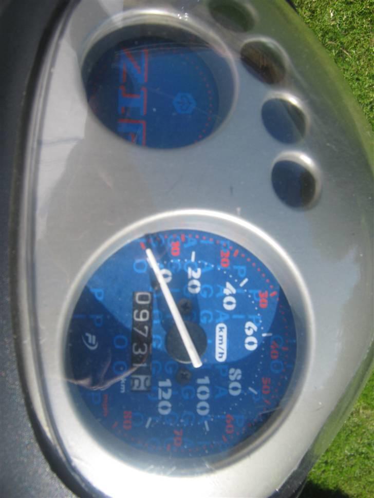 Piaggio New Zip *solgt* billede 6