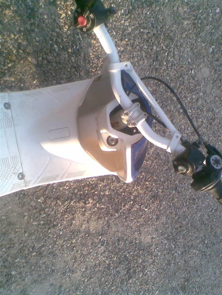 Yamaha jog (BYTTET) billede 4