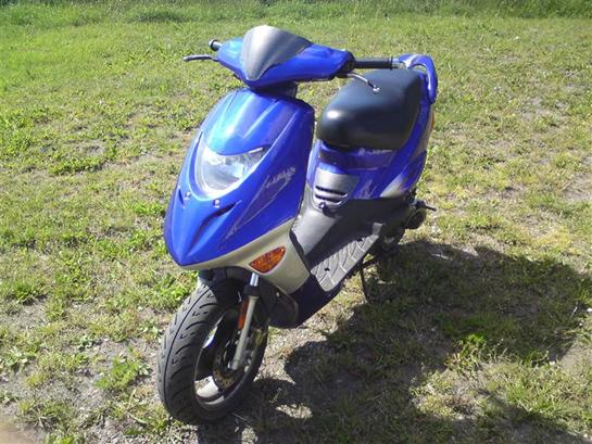 {{currentPhoto.altText}} billede {{currentPhoto.number}}