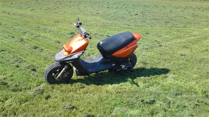 Yamaha Bws Stage 6 Racing byttet billede 9