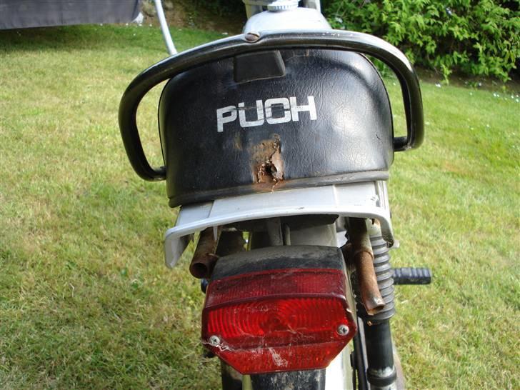 Puch Monza Grand Prix 3sl - Fuldstændig orginalt sæde :) bare syndt tidligere ejer ikke har haft passet på det, så der er desværre tape på :/ billede 9