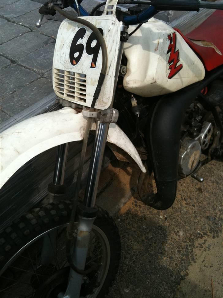 Yamaha YZ80 SOLGT/BYTTET billede 7