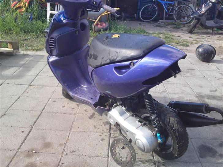 Aprilia Sonic LC S6R solgt billede 3