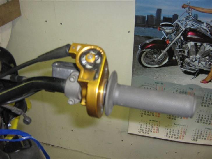 Suzuki RMX billede 10