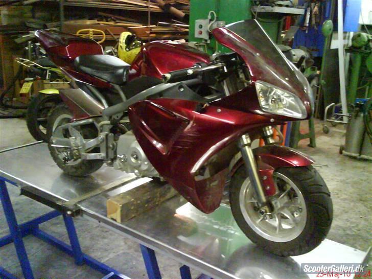 MiniBike Superbike R1/R6/X7 DD - Bemærk lige vores nye lift :) - Den er hjemmelavet. billede 7