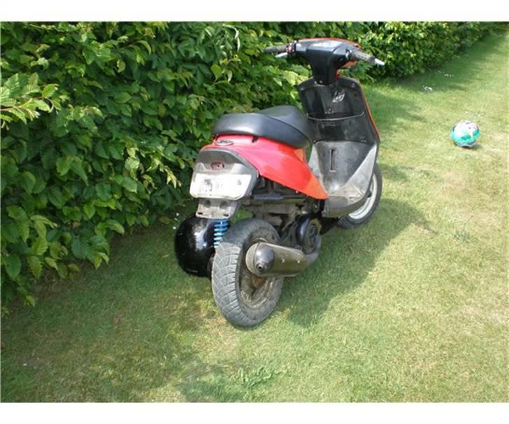 Yamaha jog as "solgt" billede 3