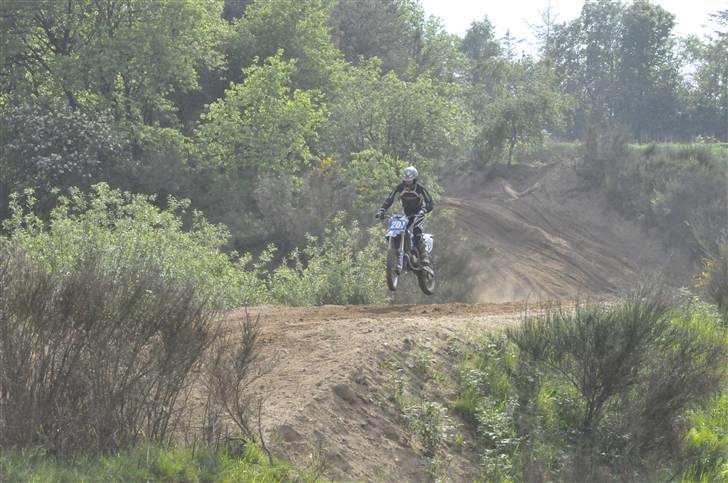 Yamaha Yz125 (Solgt) billede 4