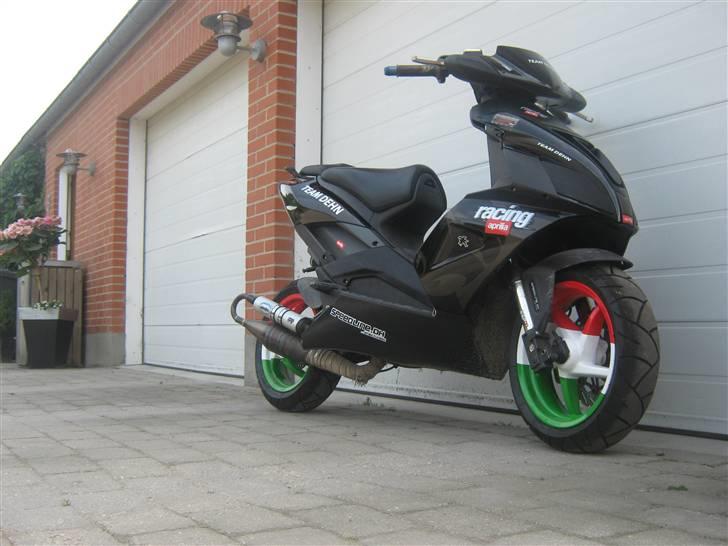 Aprilia SR50R Factory evo2 SOLGT billede 8