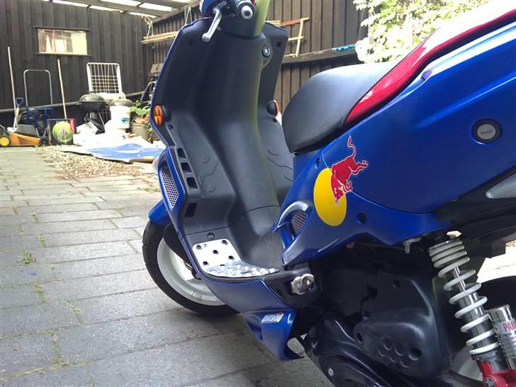 Peugeot Speedfight  2 RC RedBull billede 5