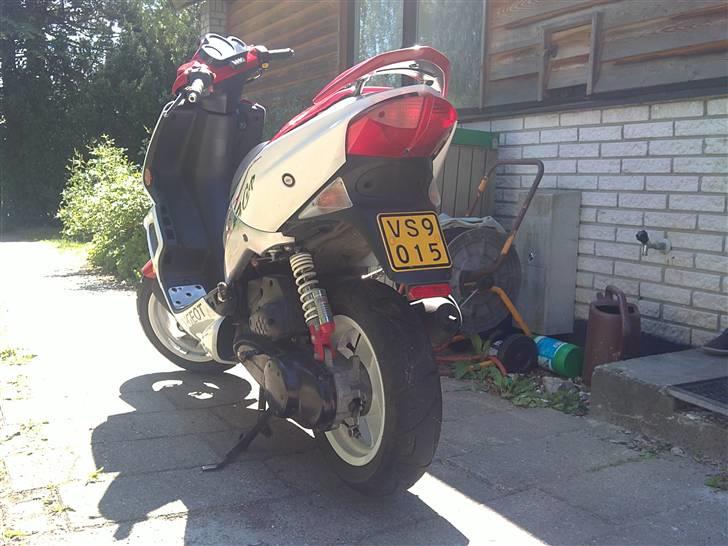 Peugeot Speedfight  2 RC RedBull - Før jeg lavede den om! billede 11