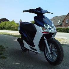 Yamaha Jog R *SOLGT*