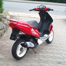 Peugeot speedfight 2 solgt.