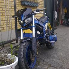 Suzuki street magic solgt