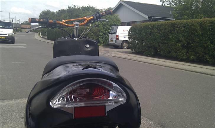 Aprilia Rally/sr50 AC DD TIL SALG - 2. gang den blev lavet om... Ny baglygte ! Det noget der virker ! billede 6