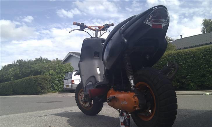 Aprilia Rally/sr50 AC DD TIL SALG - 2. gang den blev lavet om... Go røv... Mangler lige et par skjolde, orkede ikke at sætte dem på... billede 11