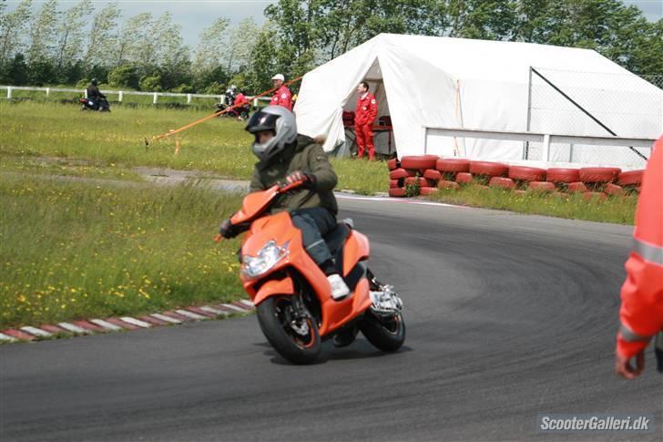 Yamaha Jog R // SOLGT - Til HSW 2010 billede 20