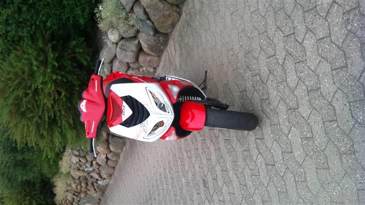 Peugeot speedfight 2 solgt. billede 2