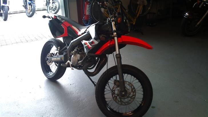 Derbi Senda ** SOLGT ** - NYE FRA D. 6.7.2010! billede 2