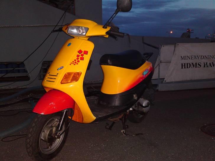 Piaggio Zip *Solgt* billede 2