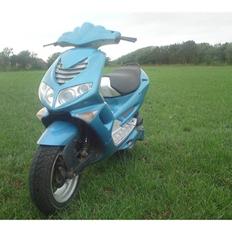 Peugeot Speedfight 2 *SOLGT*