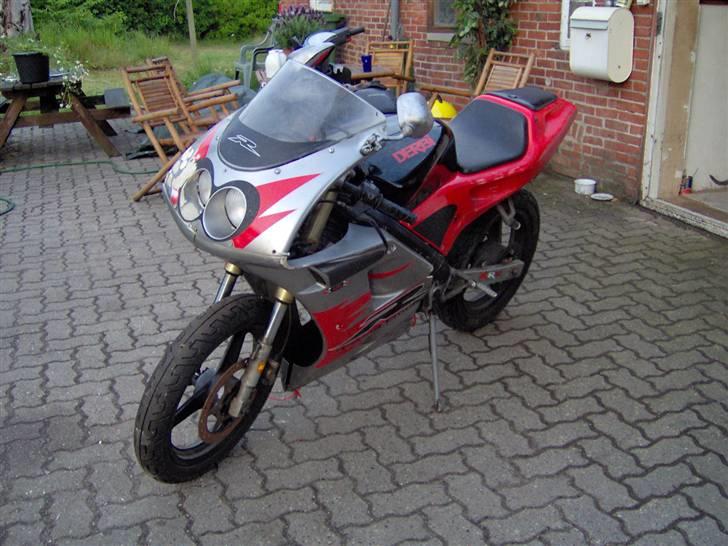 Derbi Gpr 50 Solgt  - Taget D. 13 Juli.. Giv høj og du får igen eller X høj ;) billede 1