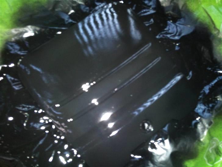 PGO Hot50 - Olieskjoldet blev malet :) billede 10