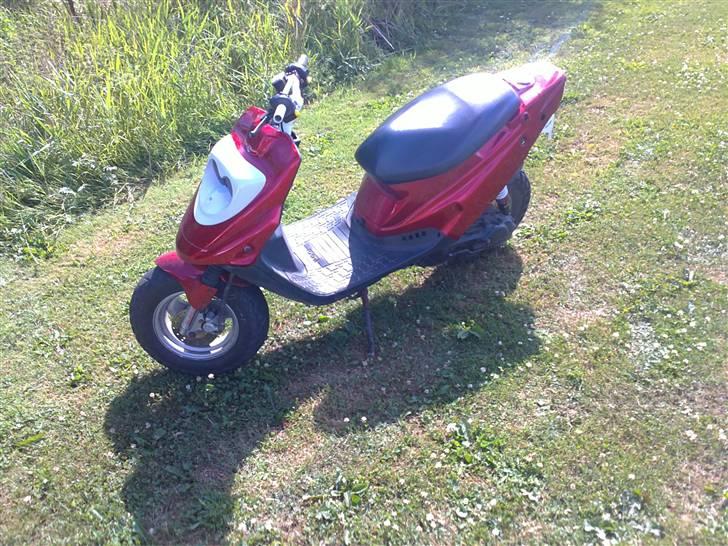 PGO hot 50 billede 2