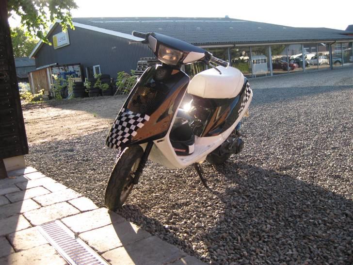 Yamaha jog as billede 1