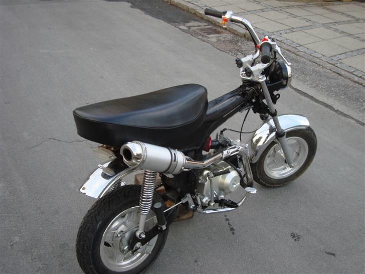 Honda dax solgt til  lasser Møller billede 5