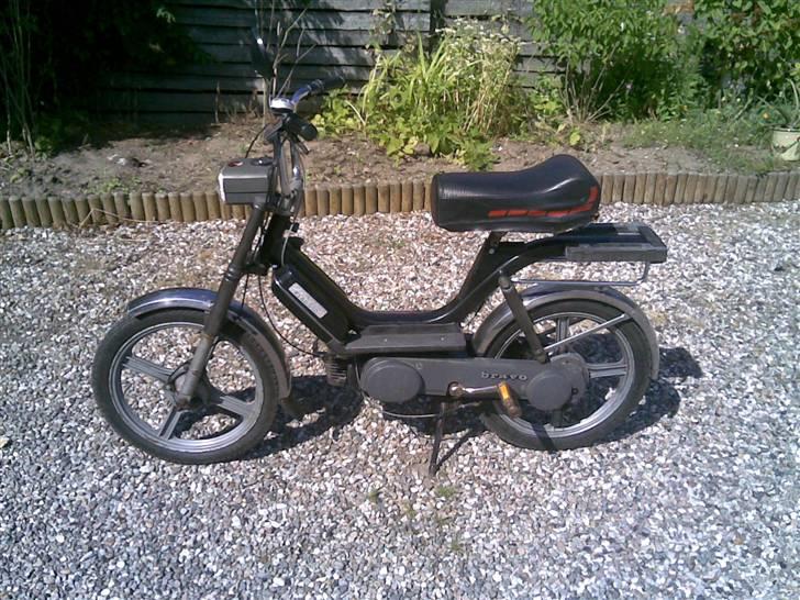 Vespa Piaggio Bravo Solgt... billede 1