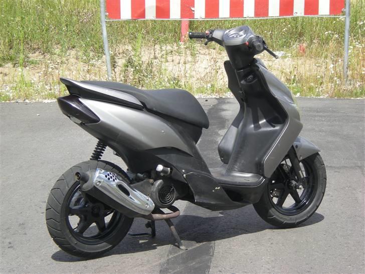 Yamaha Jog r tilsalg/bytte  billede 4