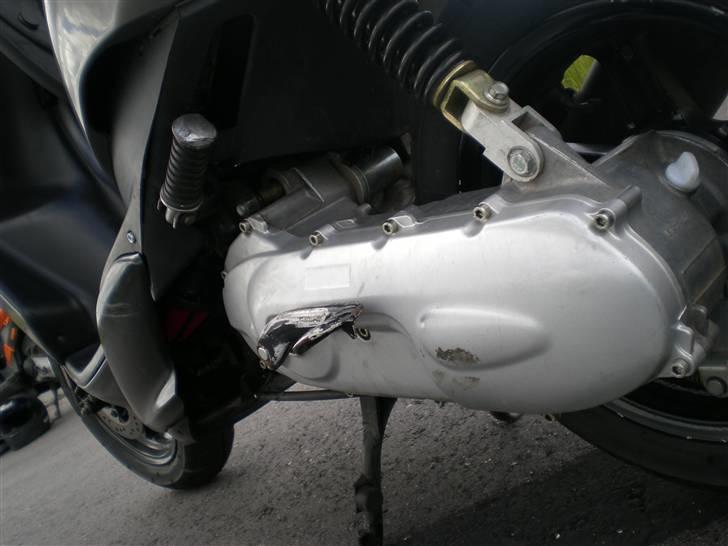 Yamaha Jog r tilsalg/bytte  billede 5