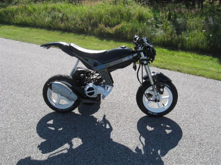 Suzuki Street Magic > Solgt < billede 3