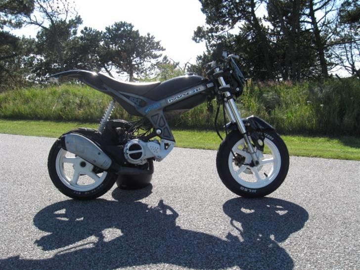 Suzuki Street Magic > Solgt < billede 6