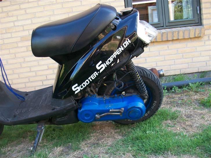 Yamaha yamaha jog fs     - ny malet krikstarter  billede 2