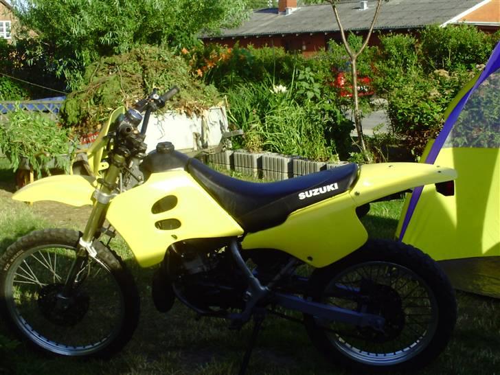 Suzuki Rmx billede 2