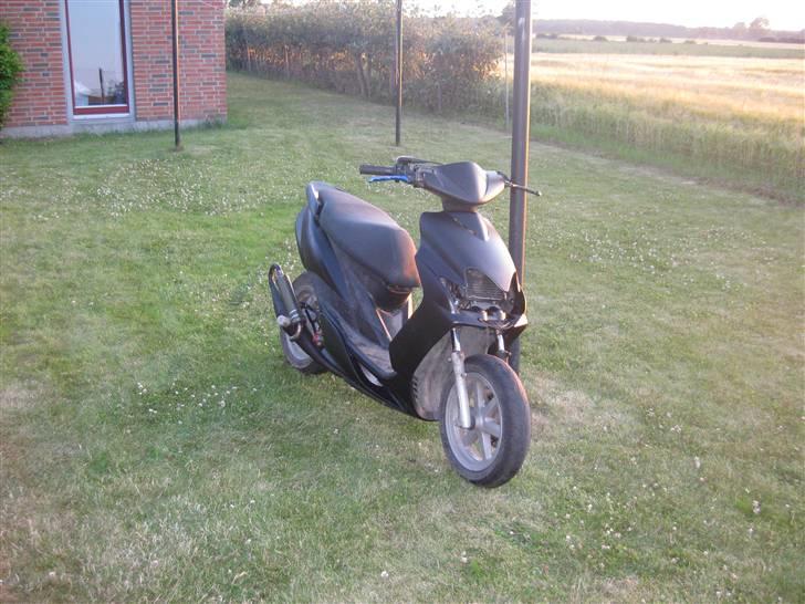 Yamaha Jog R LC (Solgt) billede 1