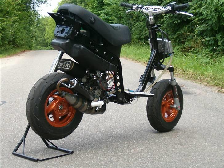 Gilera stalker lc ts  - de sidste billeder jeg har af den hvor den er hel :(  billede 16