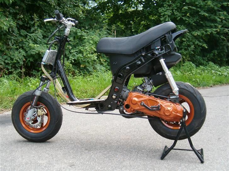 Gilera stalker lc ts  - de sidste billeder jeg har af den hvor den er hel :(  billede 19