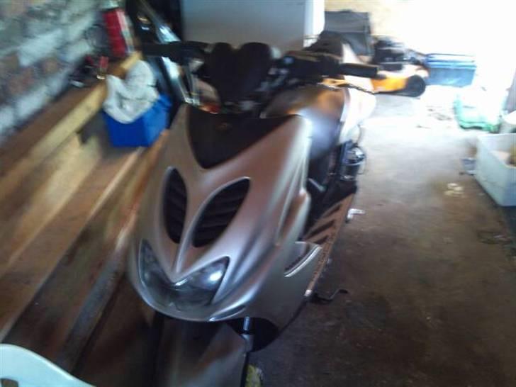 Yamaha aerox "solgt" billede 5