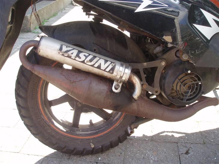 PGO hot 50(taget af politiet) billede 4