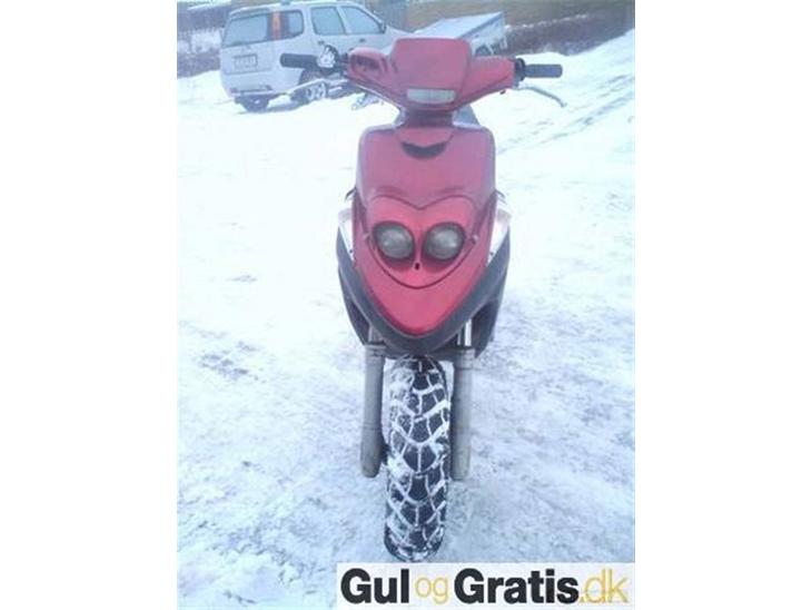 {{currentPhoto.altText}} billede {{currentPhoto.number}}