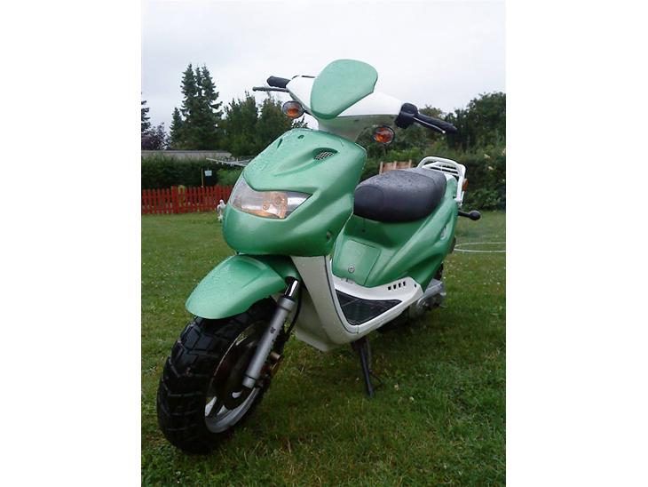 {{currentPhoto.altText}} billede {{currentPhoto.number}}