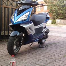 Peugeot speedfight 3