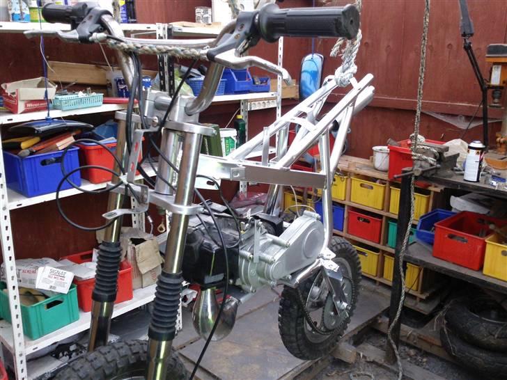 MiniBike Pocketbike(Flot i lakken) billede 5