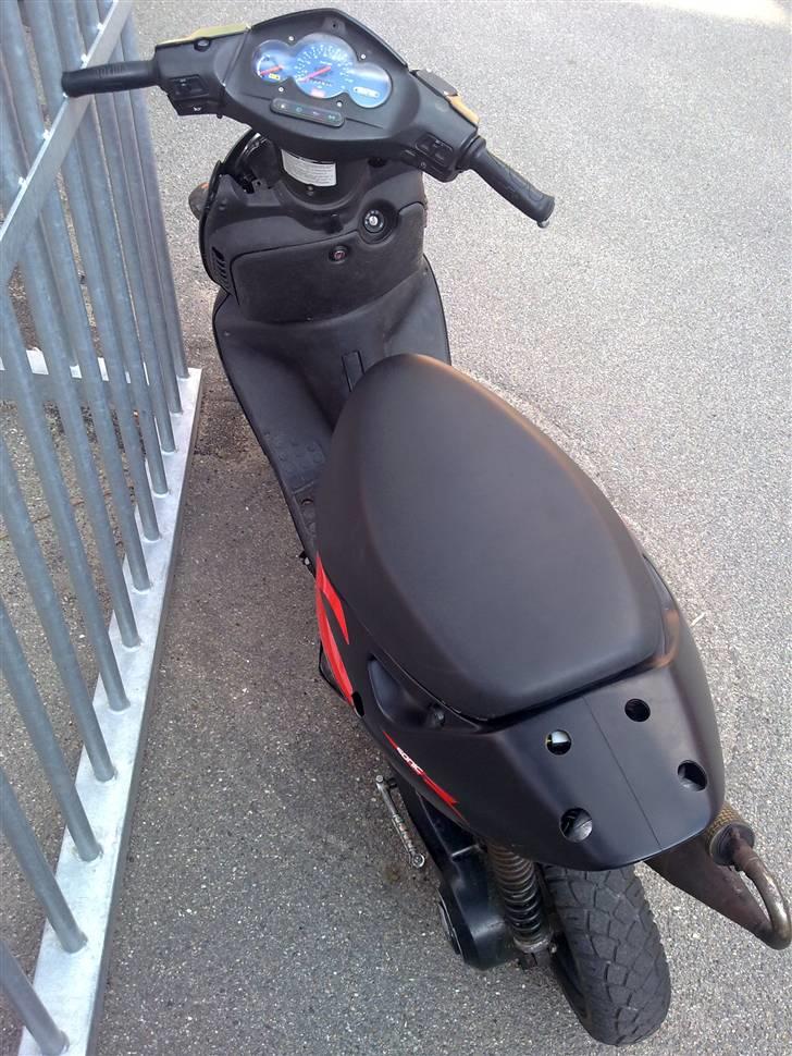 Aprilia Sonic SOLGT billede 6