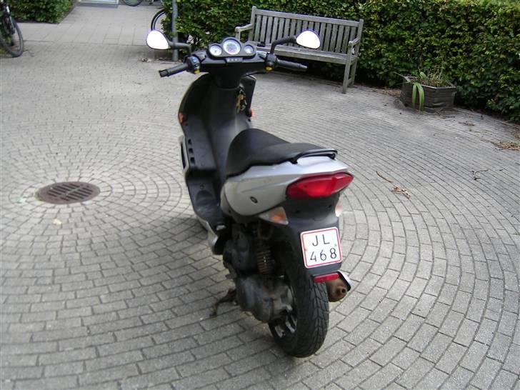 Peugeot Speedfight 2 2002 solgt billede 3