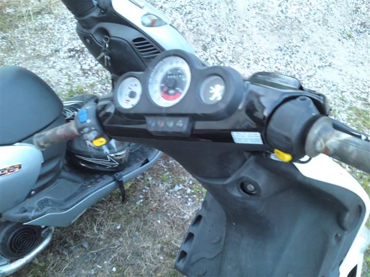Peugeot speedfight 2 byttet billede 8