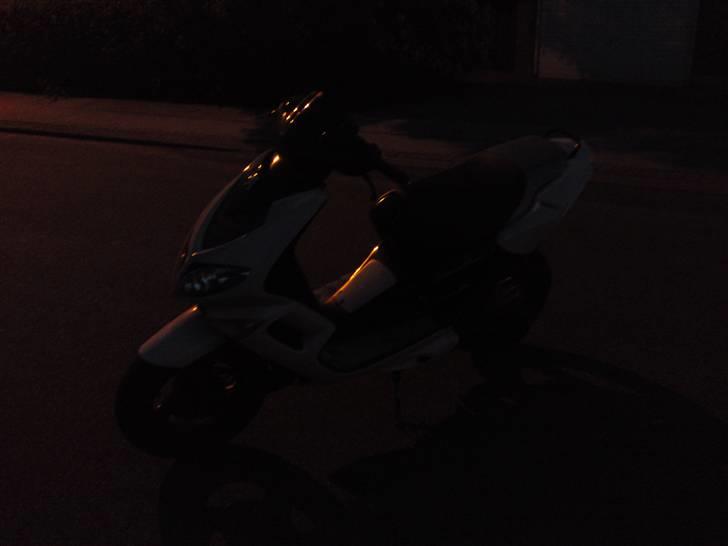 Peugeot speedfight 2 byttet billede 16